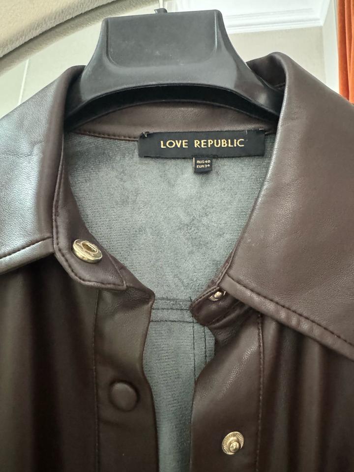 Платье кожаное