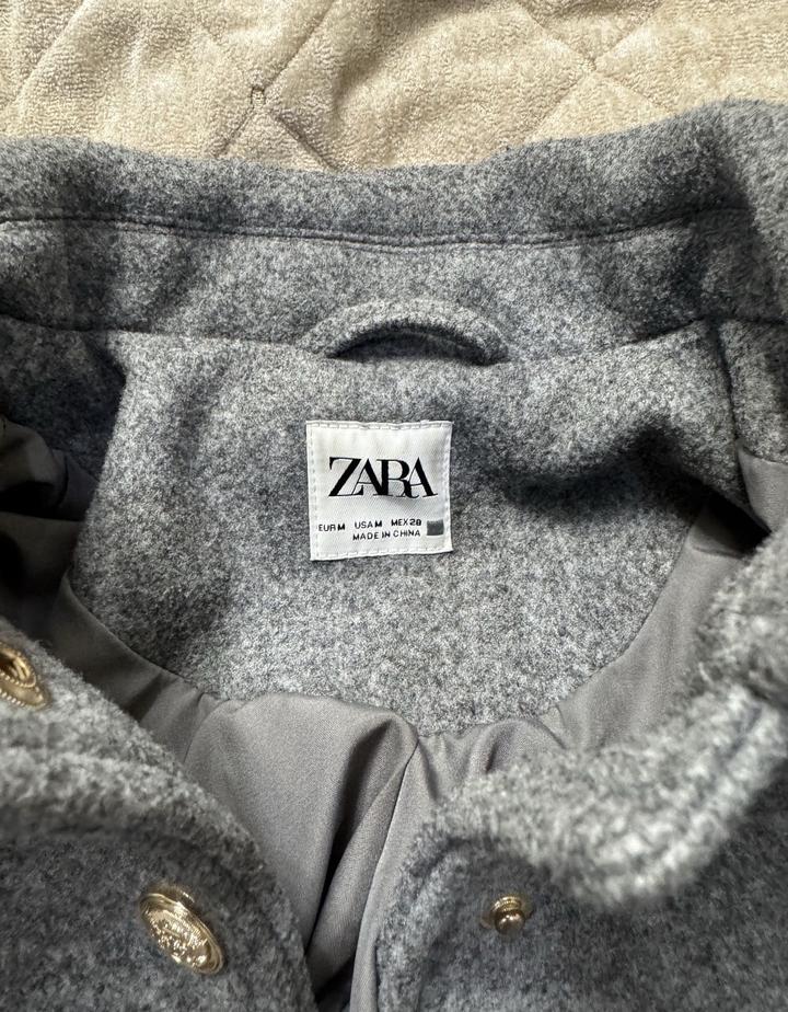 Продам теплое полупальто Zara