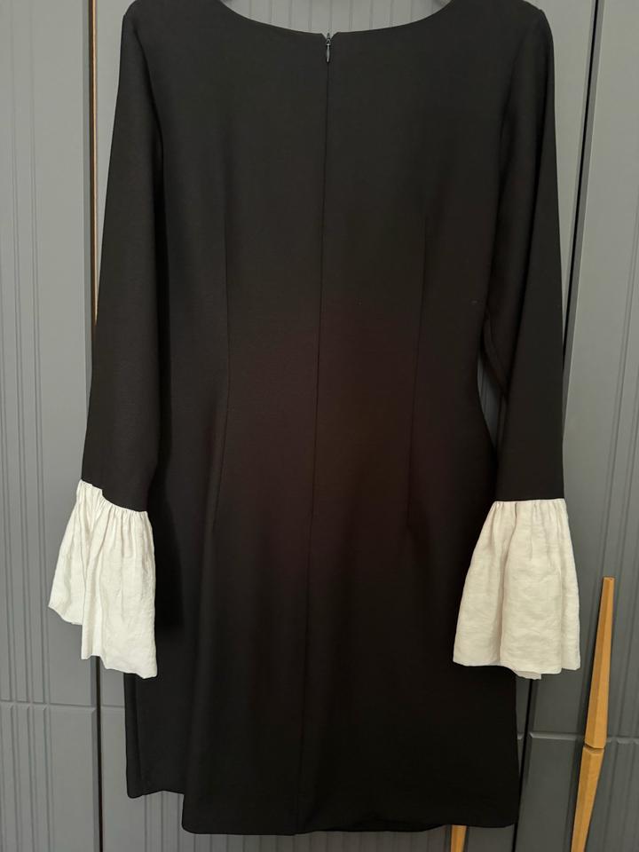 Платье черное