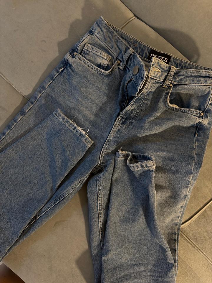 Джинсы pieces