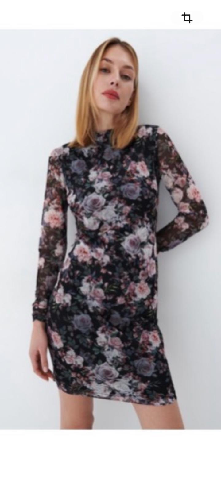 Мини платье Mohito