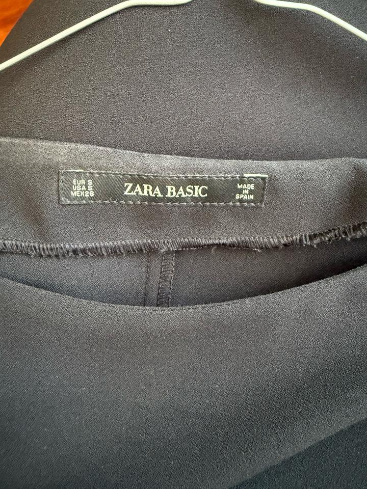 Черное платье Zara