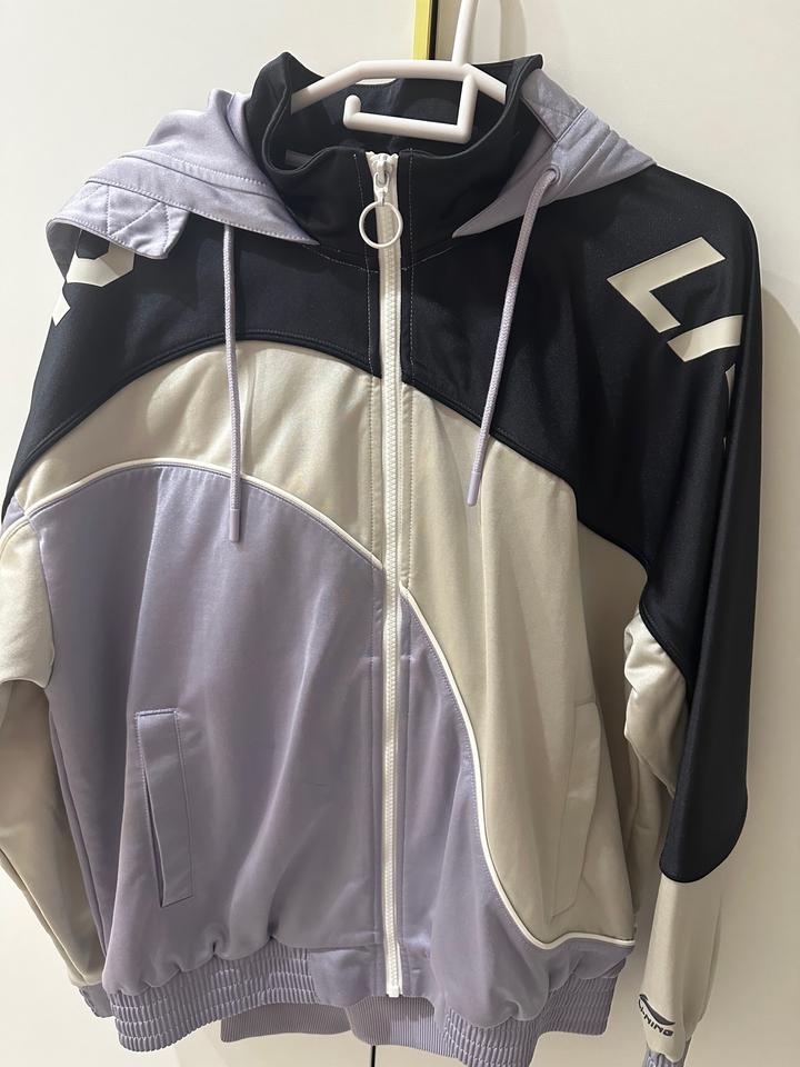 Новый костюм LI-NING