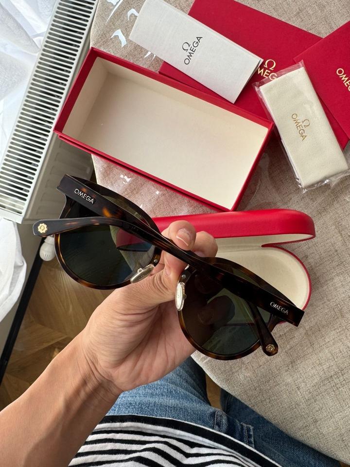 Очки Omega (оригинал, новые)