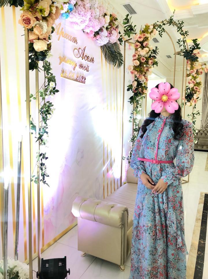 Голубое, нежное, цветочное платье