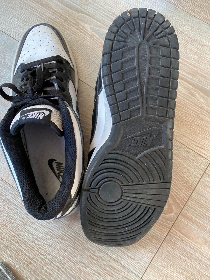 Кроссовки Nike