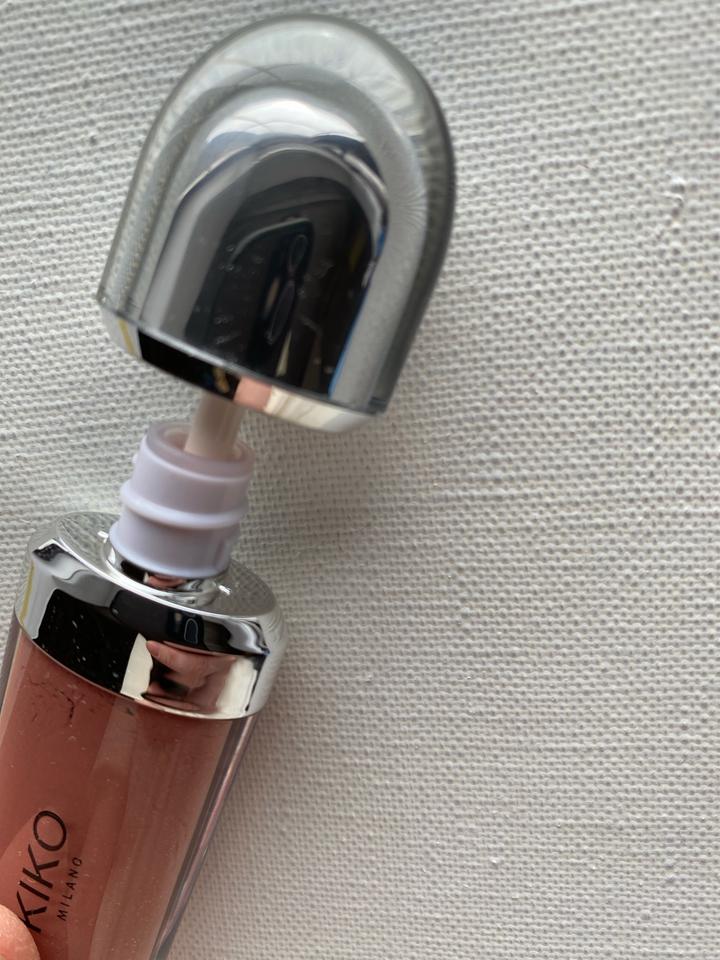 Блеск для губ Kiko Milano