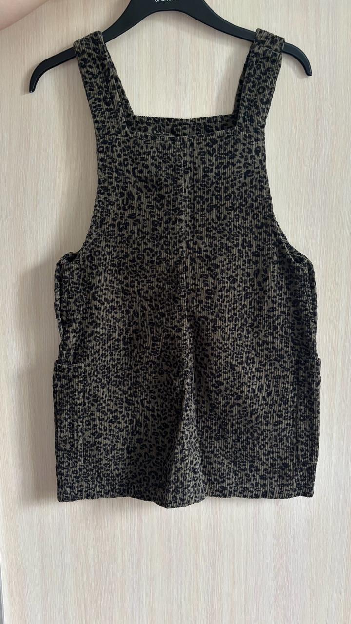 Леопардовый вельветовый сарафан Bershka, размер S.