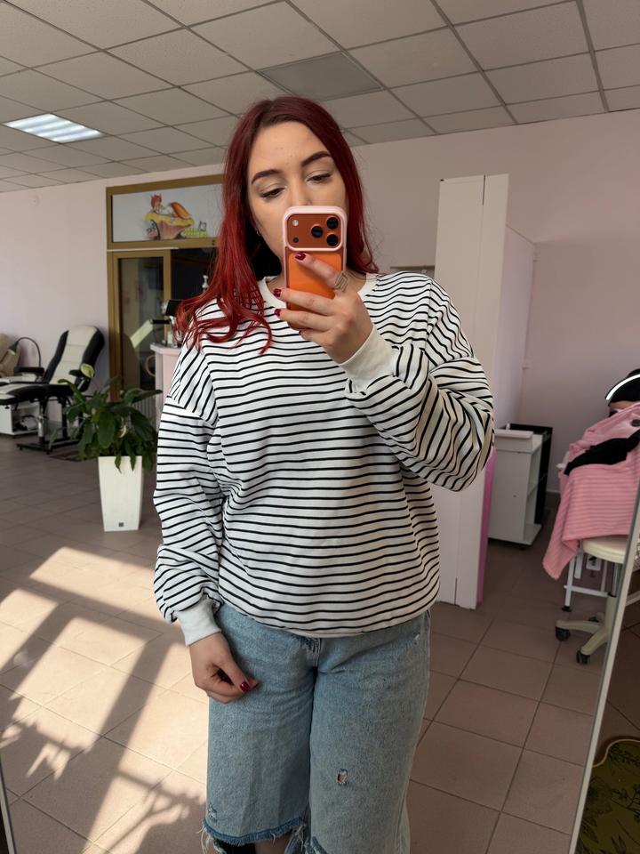 Свитшот полосатый