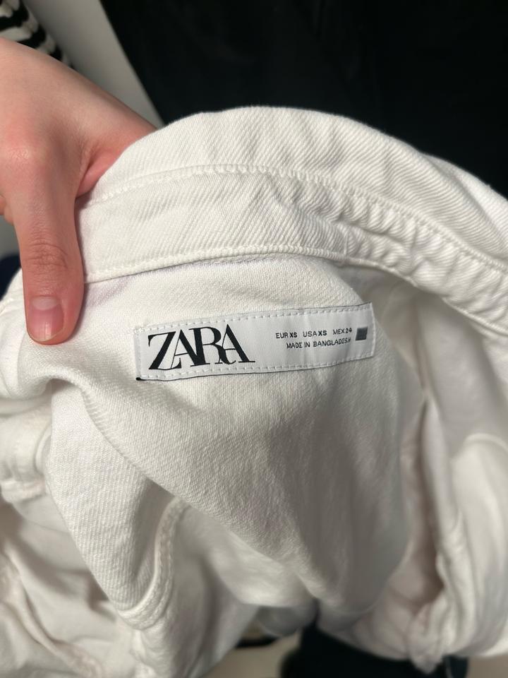 Белая джинсовка Zara