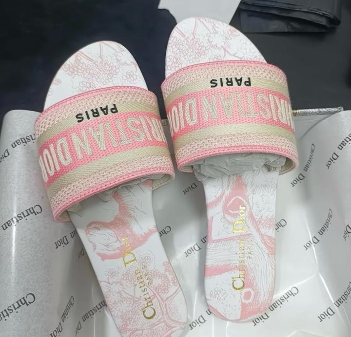 Тапочки Dior