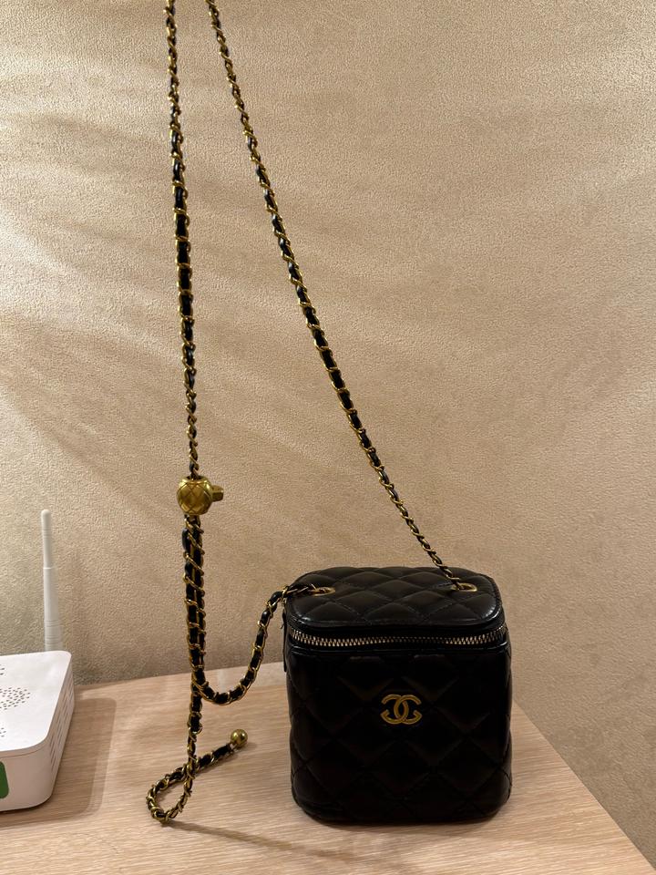 Сумка на цепочке