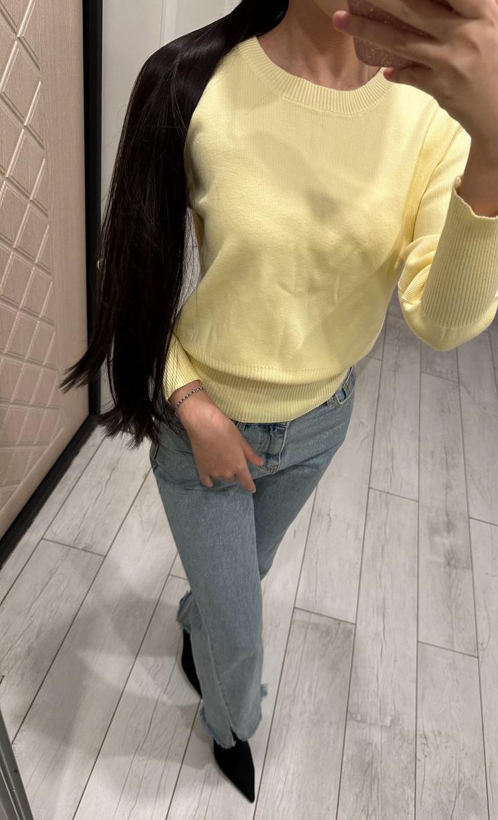 приталенная кофта, нежно желтого цвета