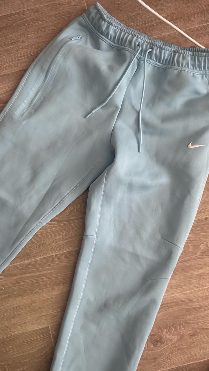 Nike Nocta голубая