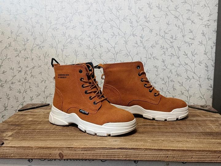 Ботинки кроссовки , нат.замша, р.37