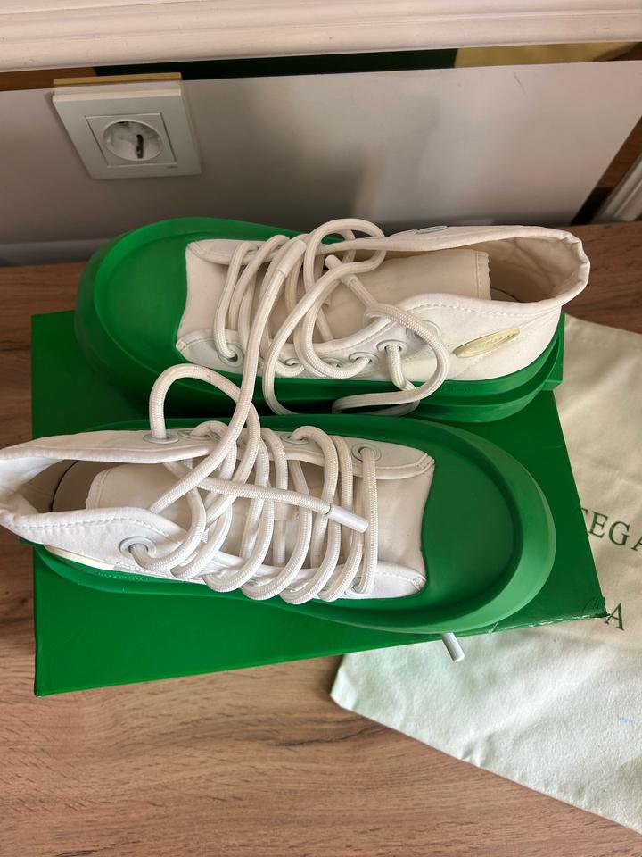 Кроссовки Bottega Veneta