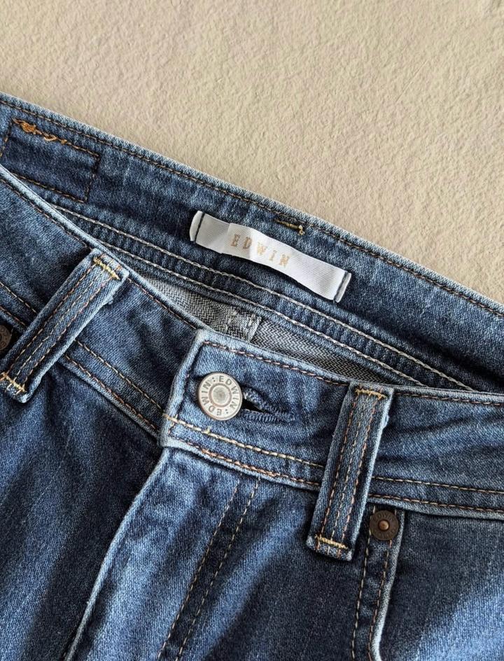 Джинсы Edwin