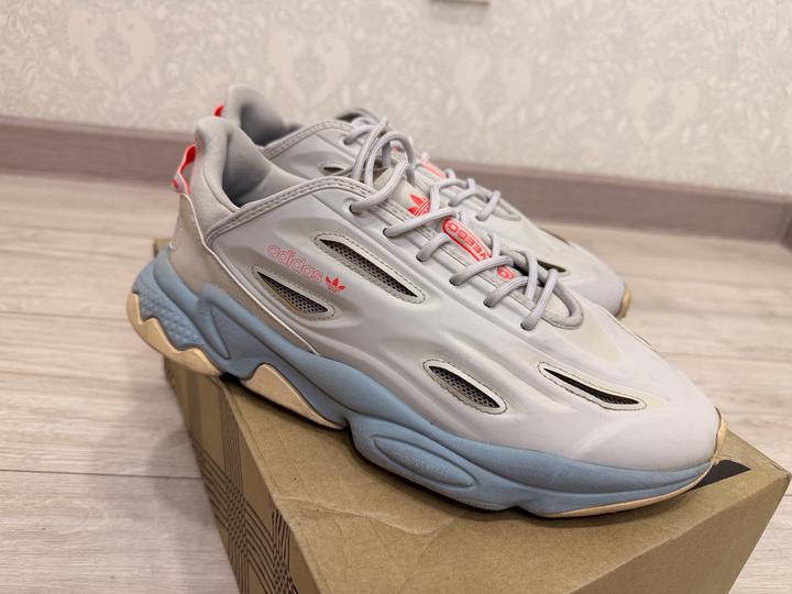 Adidas ozweego celox