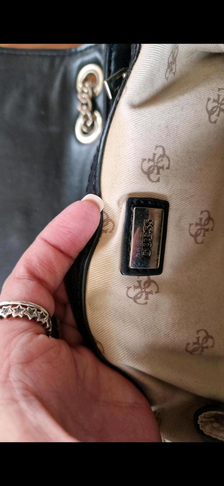 Сумка Guess