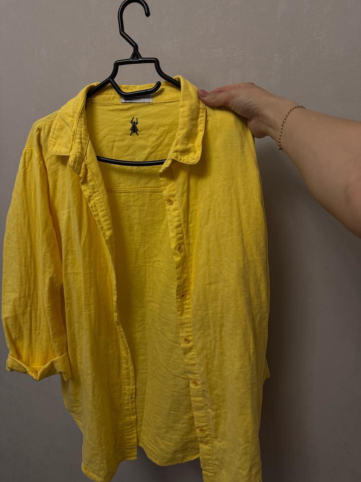 Ярко желтая рубашка 😻