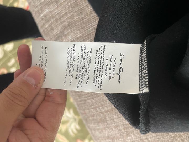 Черный свитшот Salvatore Ferragamo