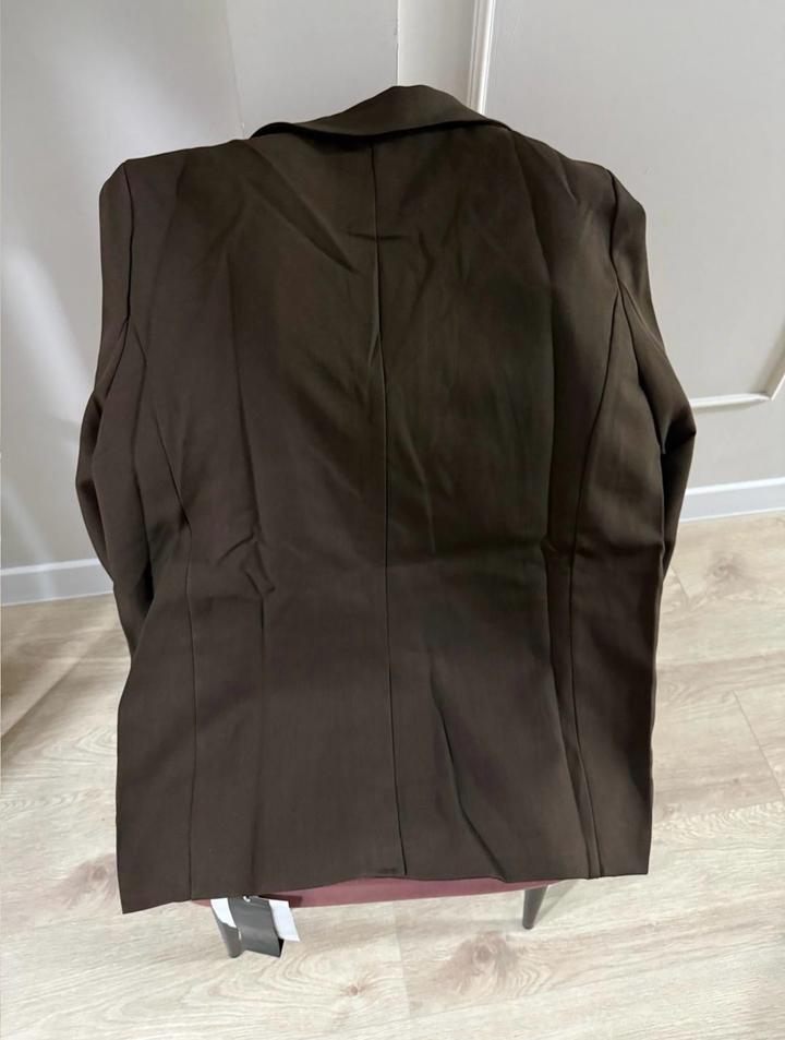 Пиджак коричневый