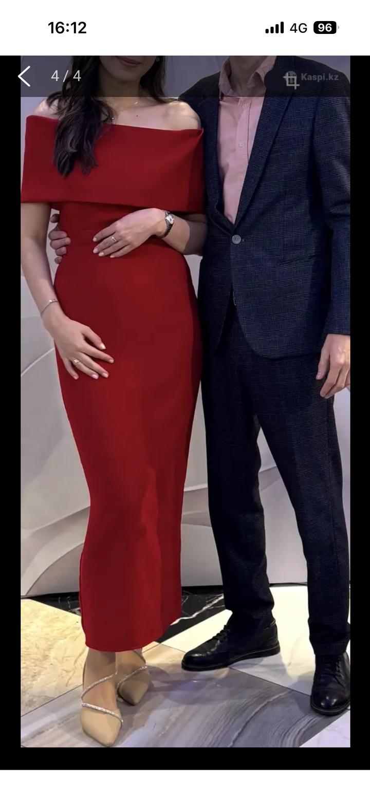 Вечернее платье