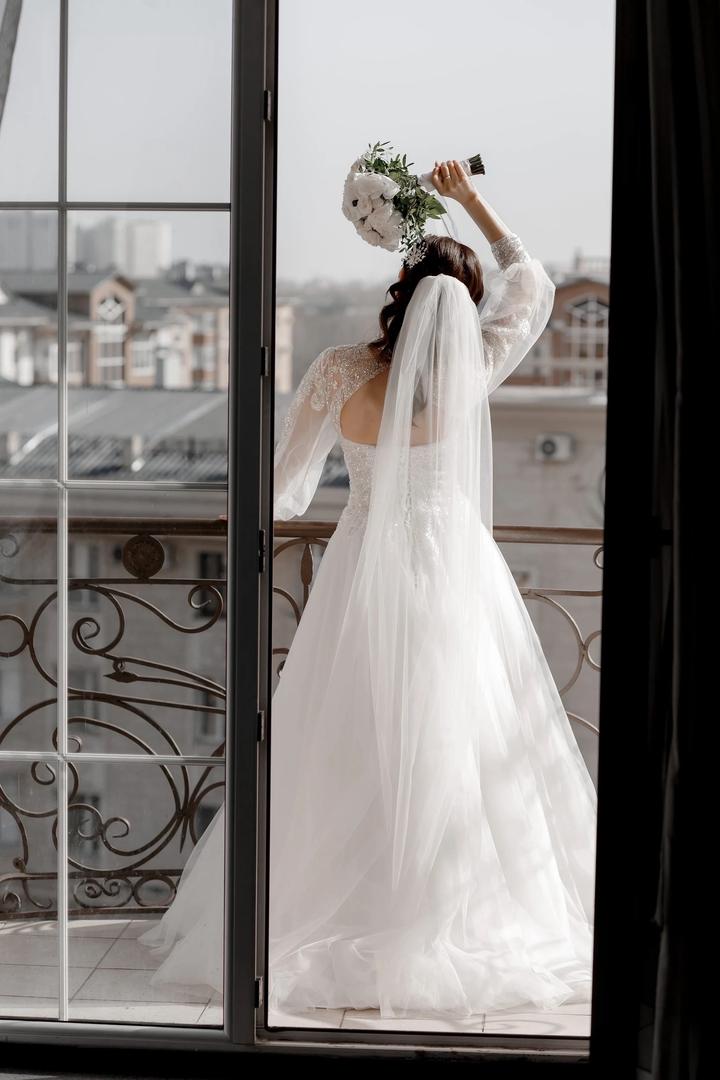 Свадьевное платье S