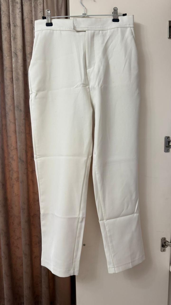 Брюки бежевый классика