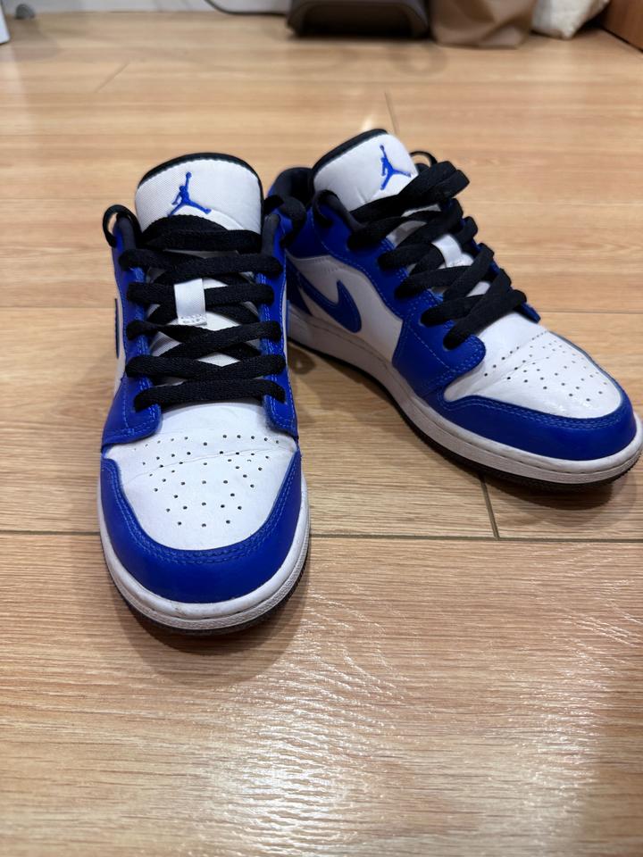 Nike кроссовки