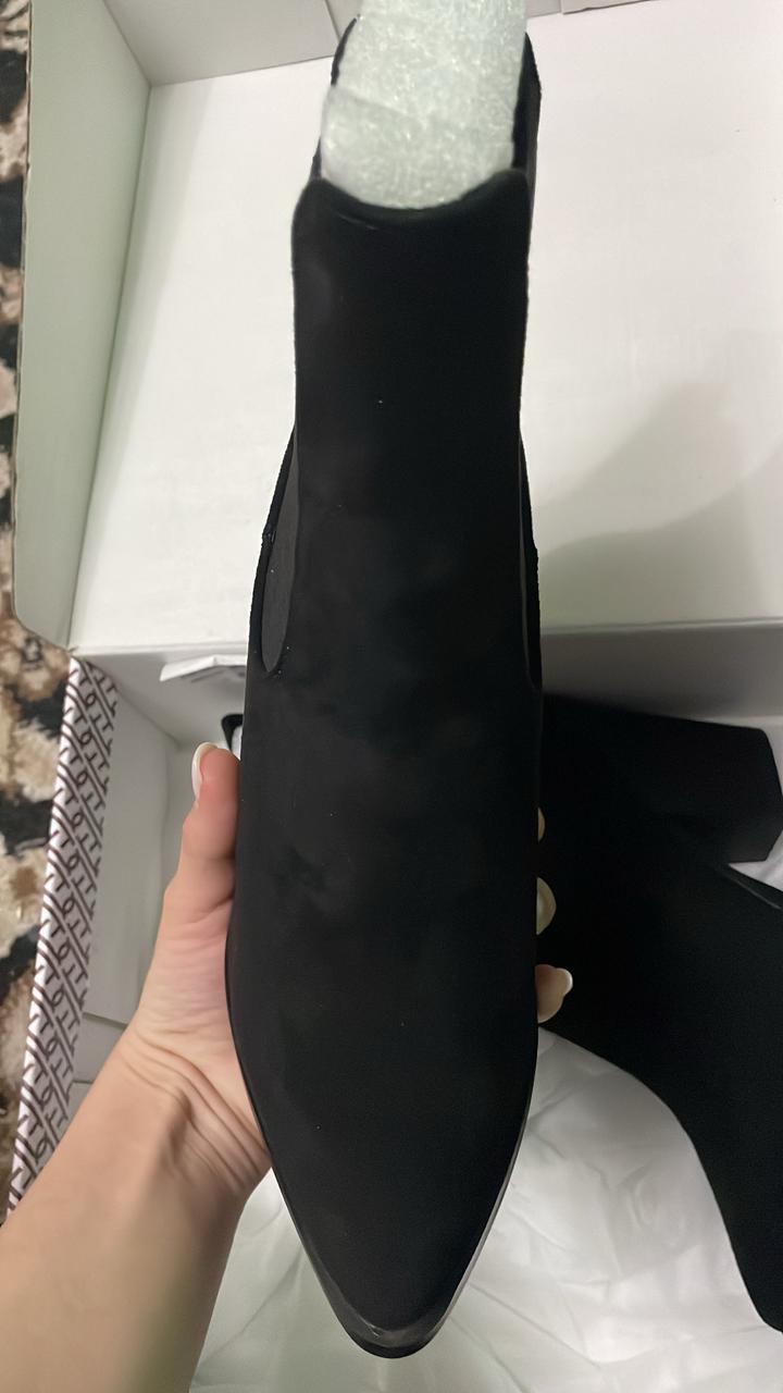 Черные ботильоны от kari