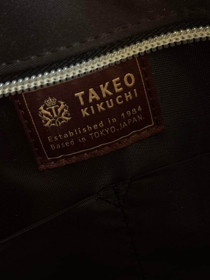 Кейс Takeo Kikuchi