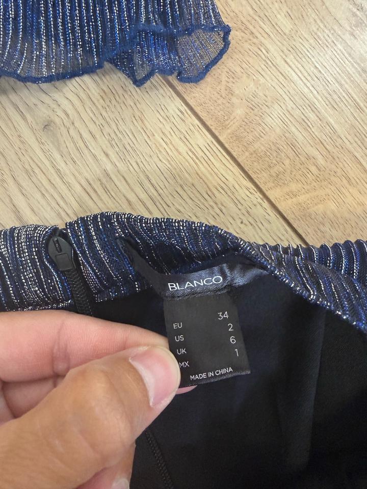 Костюм на девочку 150 см