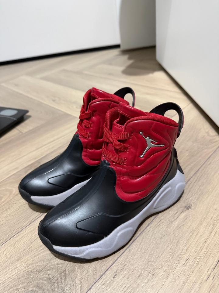 Ботинки Jordan