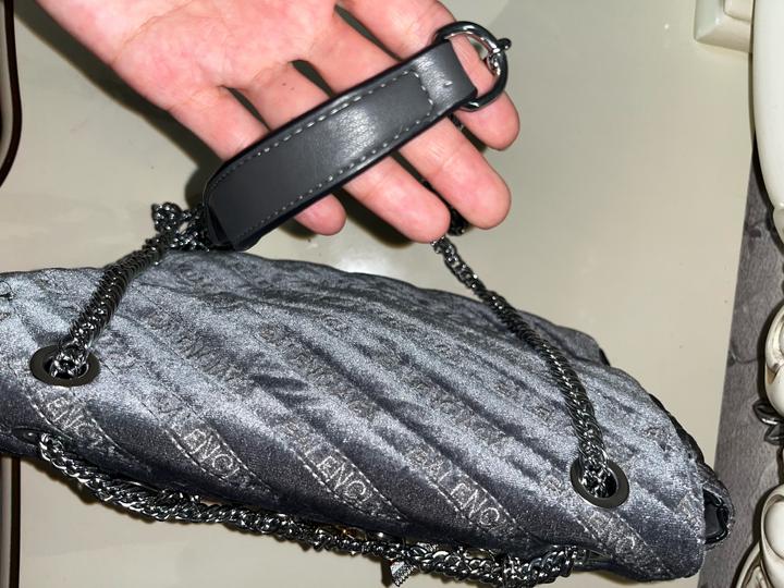 Сумка Баленсиага