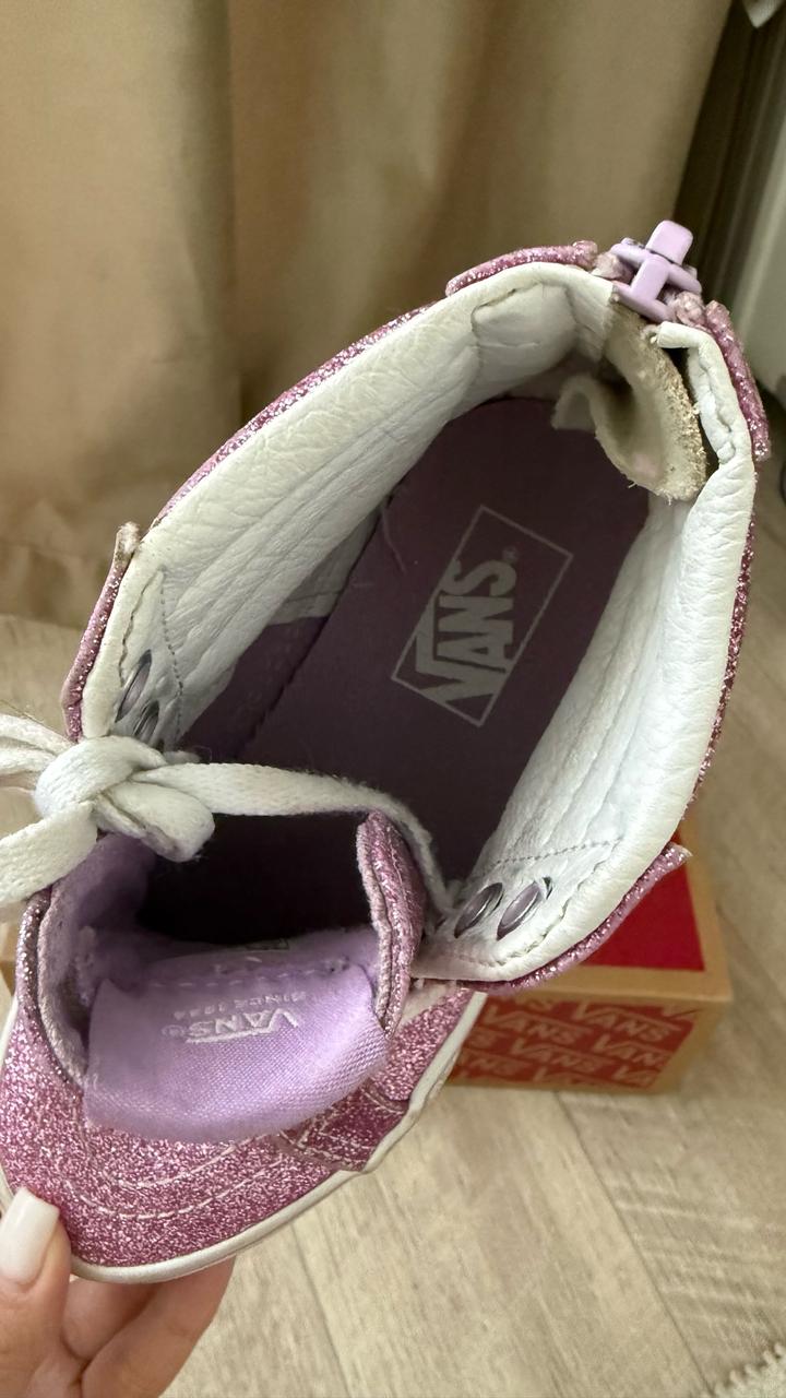 Высокие кеды Vans
