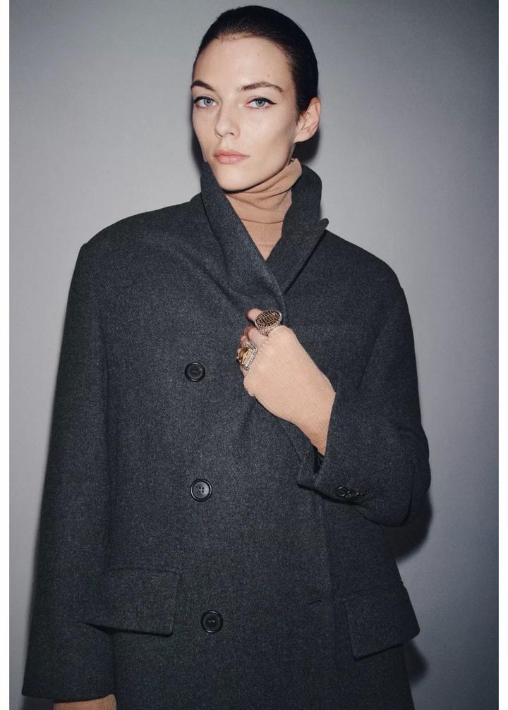 Продам новое пальто Зара