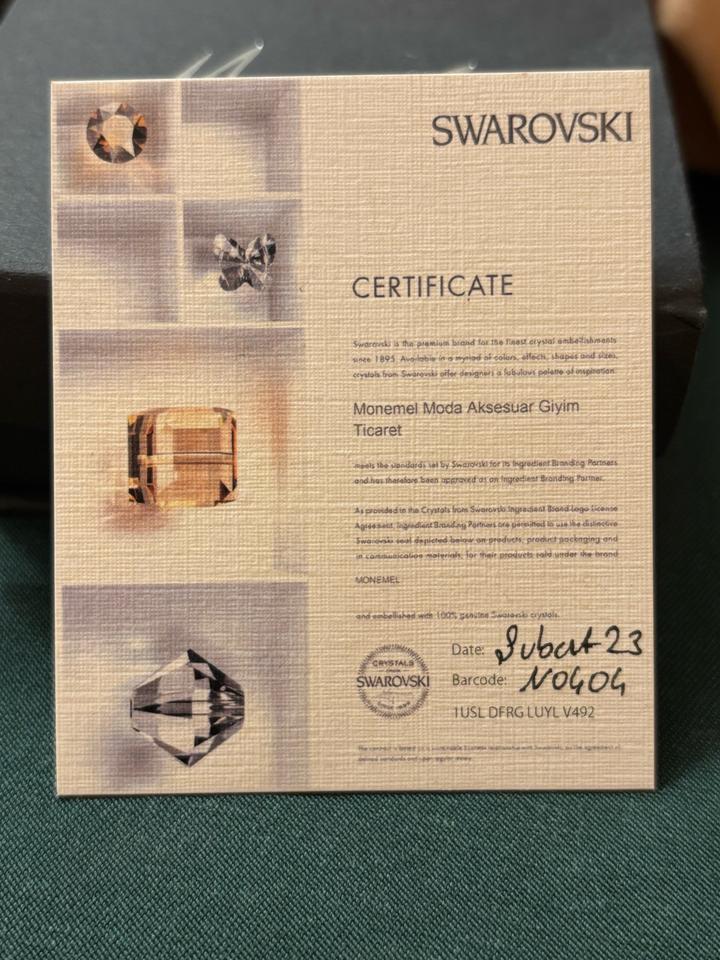 Ожерелье Swarovski