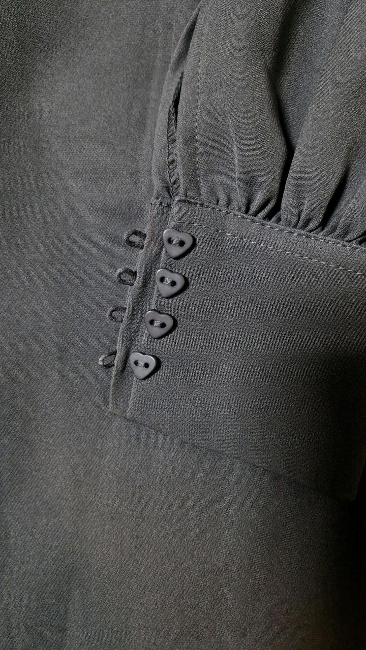 Серое платье Gloria Jeans