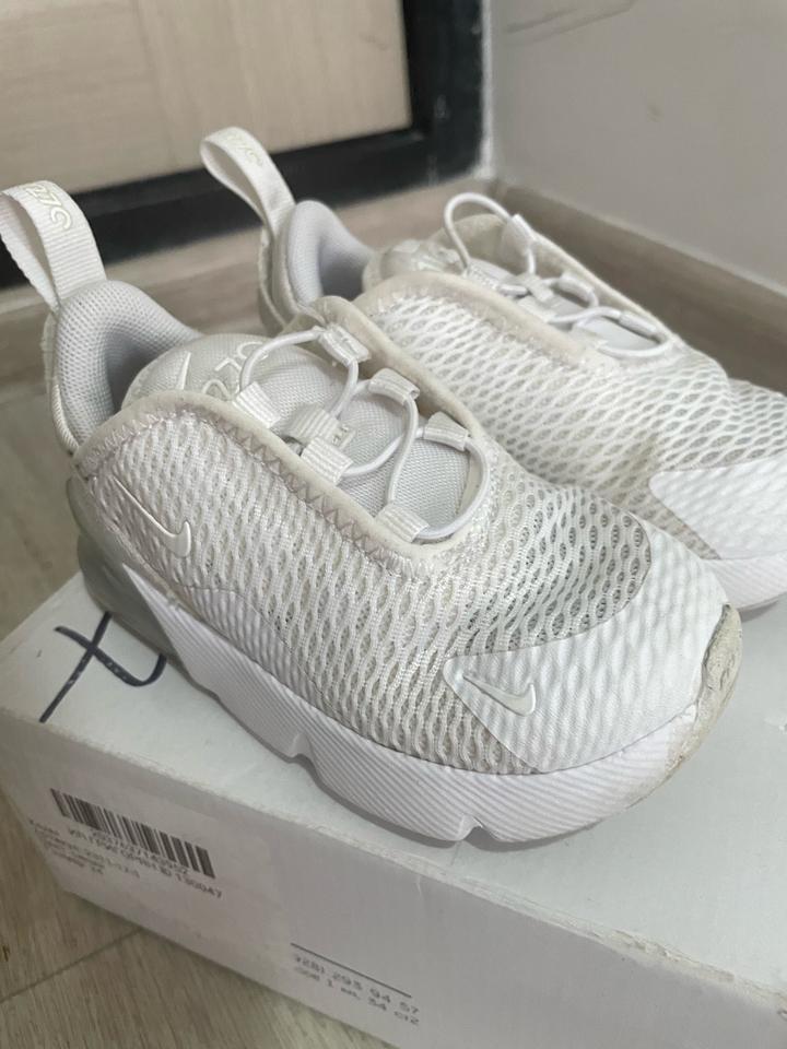 Кроссовки детские