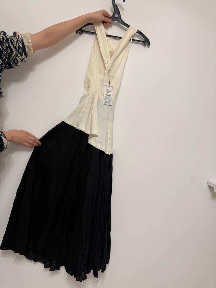 Стильное , элегантное платье