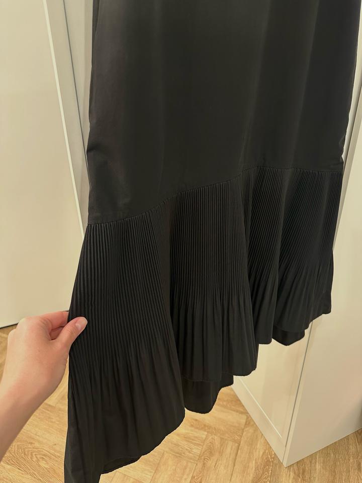 Платье COS