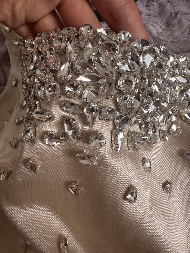 Платье от магазина Mali