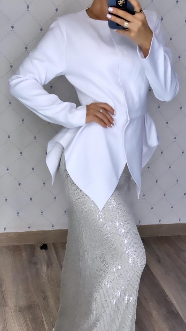 Белая двойка