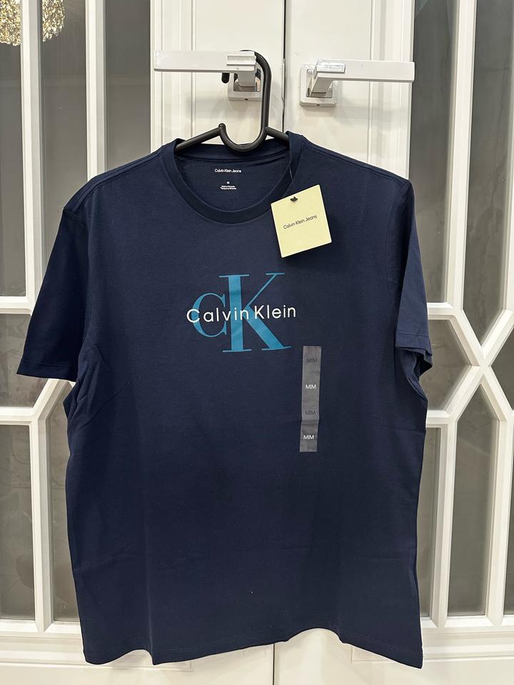 Футболка Calvin Klein