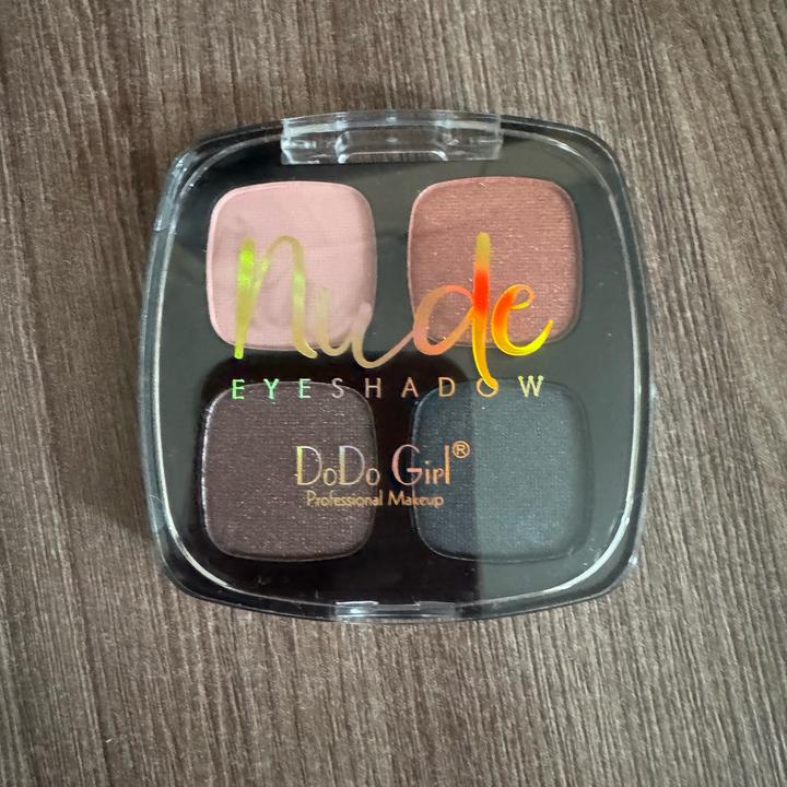 Тени для век