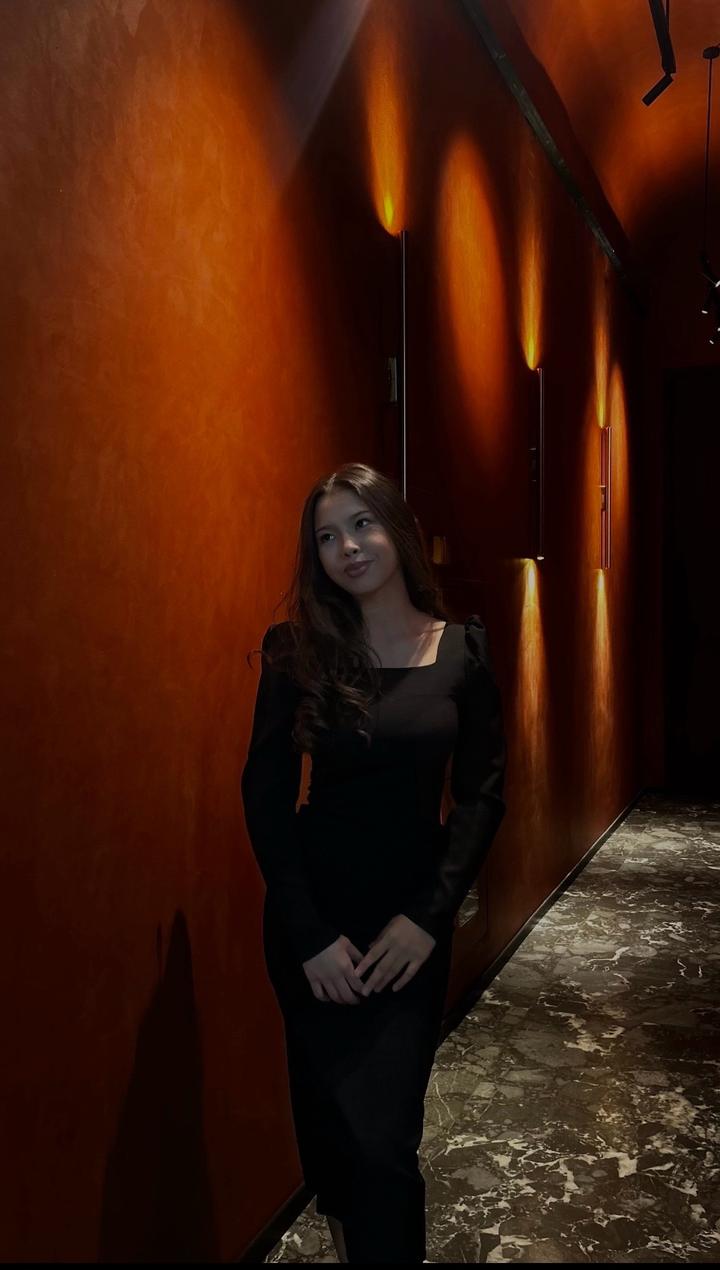 Черное платье