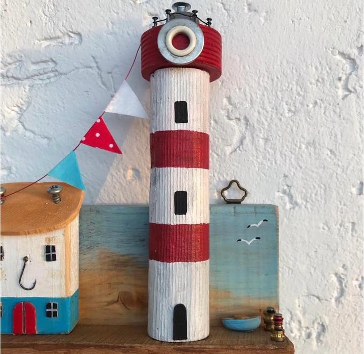 Ключница. Вешалка.