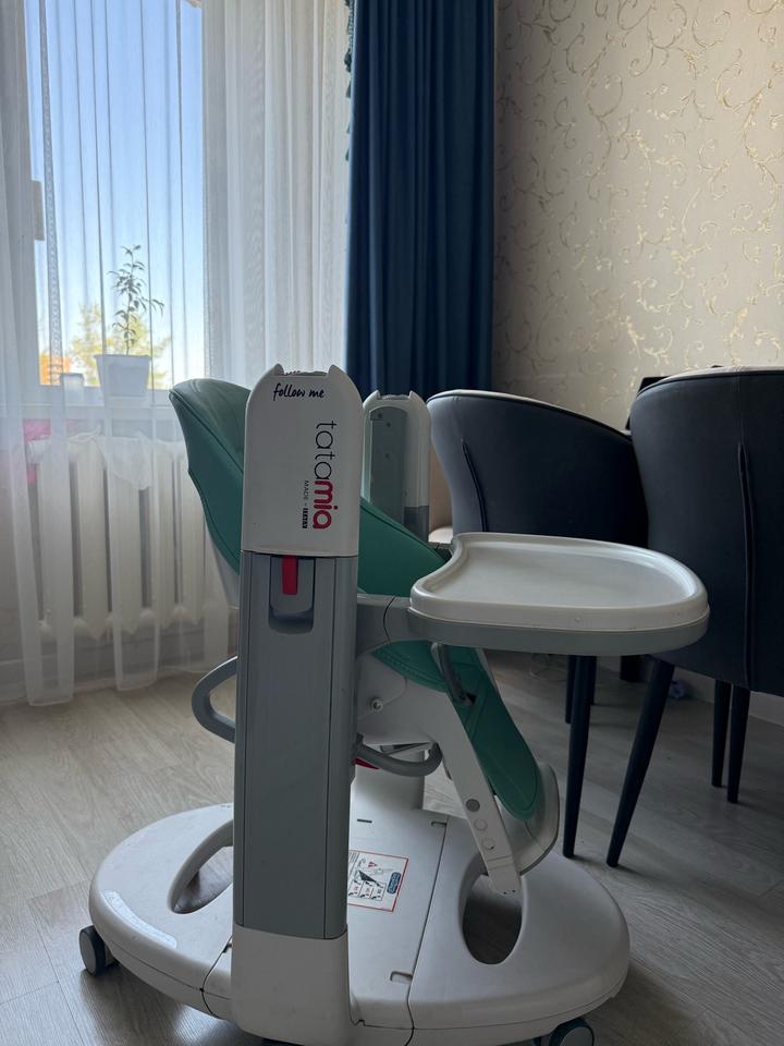 Стульчик для кормления tatami