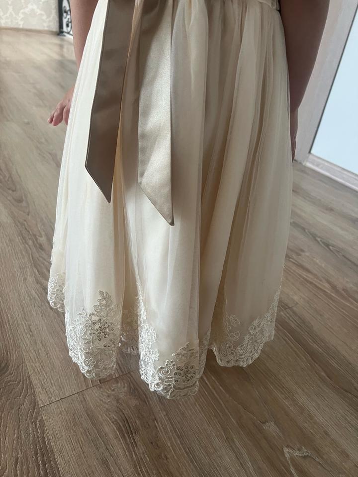 Красивое платье на девочку